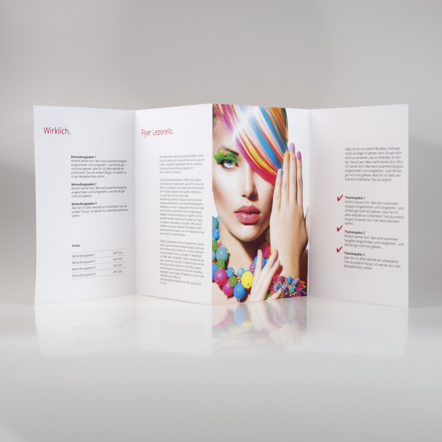 Leporello Flyer offen